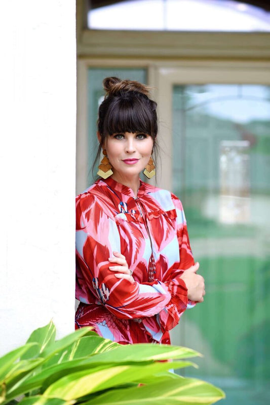 Dionne Woods The Turquoise Iris - Creative Coach
